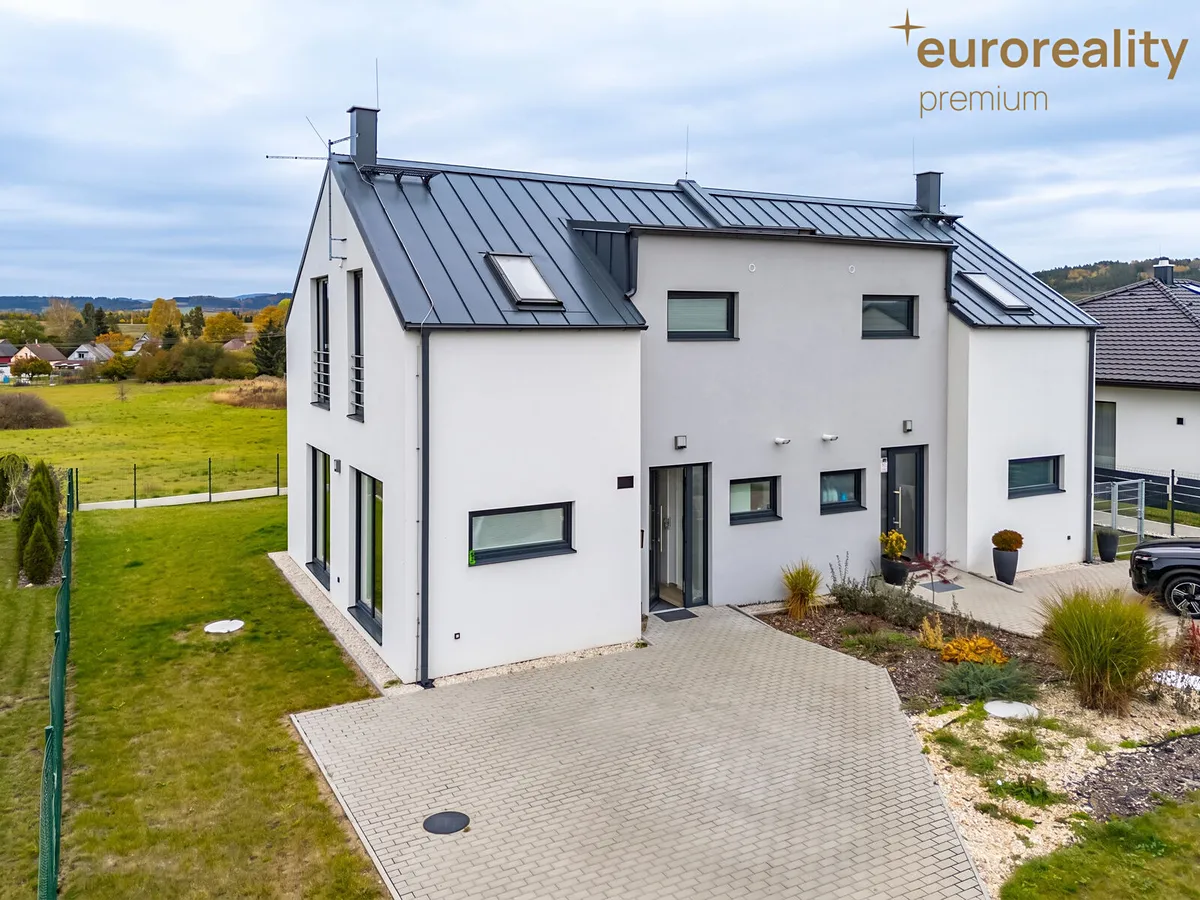 Prodej rodinného domu 100 m², pozemek 368 m²